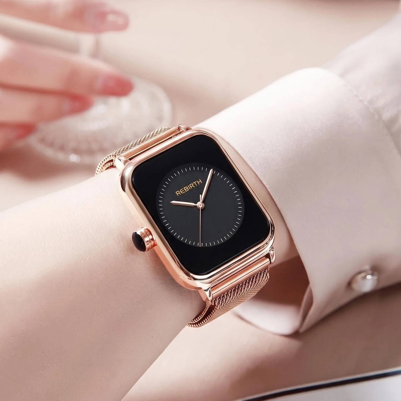 Light Luxury Square Women's Wa - Luxury Watch Gold And Black recension och pris
