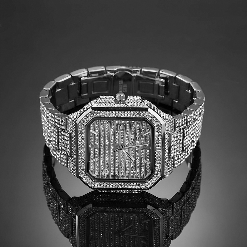 Hip Hop Mens Date Quartz Watch - Luxury Watch Gold And Black recension och pris