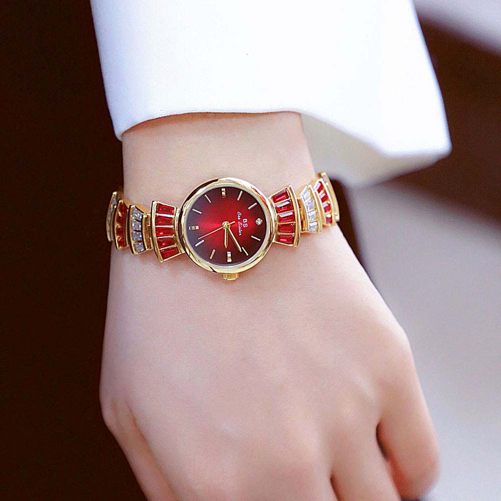 High Quality Women's Watches L - Luxury Watch Gold And Black recension och pris