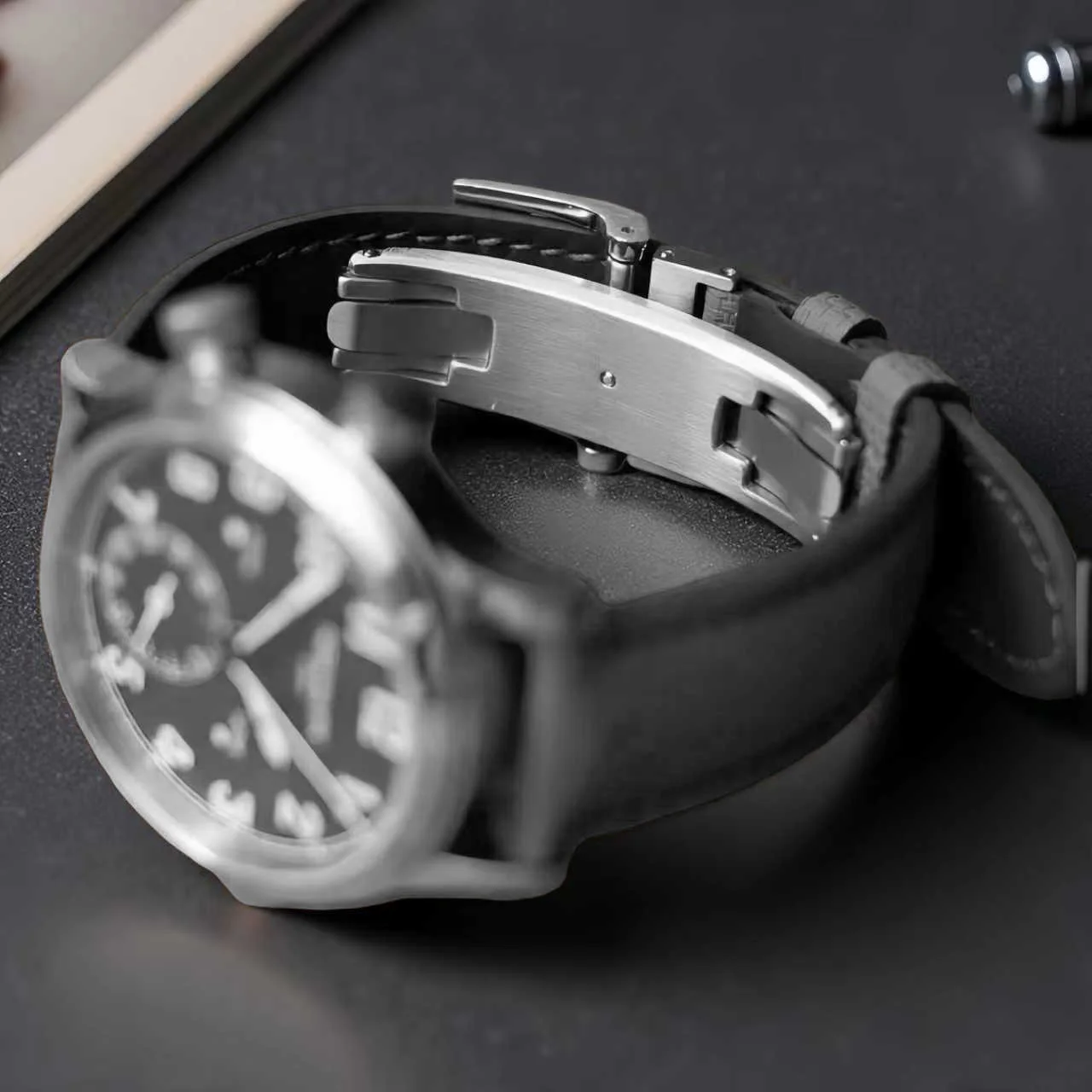 Deployant Clasp Watch Strap Sp - Quiet Luxury Watch recension och pris